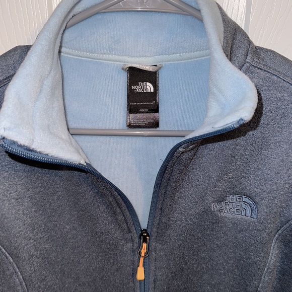 Women’s North Face Jacket- Never Worn - Picture 3 of 3